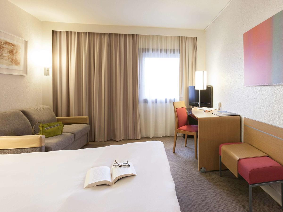 Novotel Lyon Centre Part-Dieu Bagian luar foto